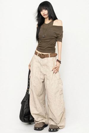 Design Neck Short Top