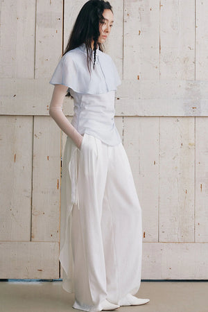 Detachable Cape Sleeveless Shirt
