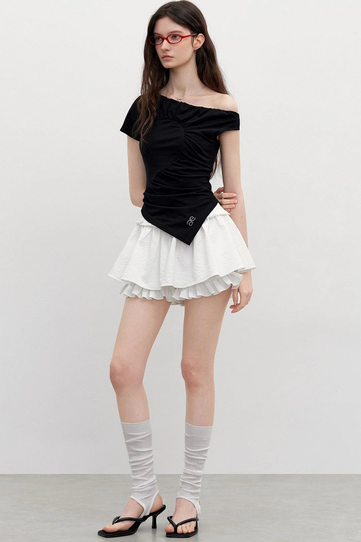 Diagonal Shoulder Waist T-Shirt