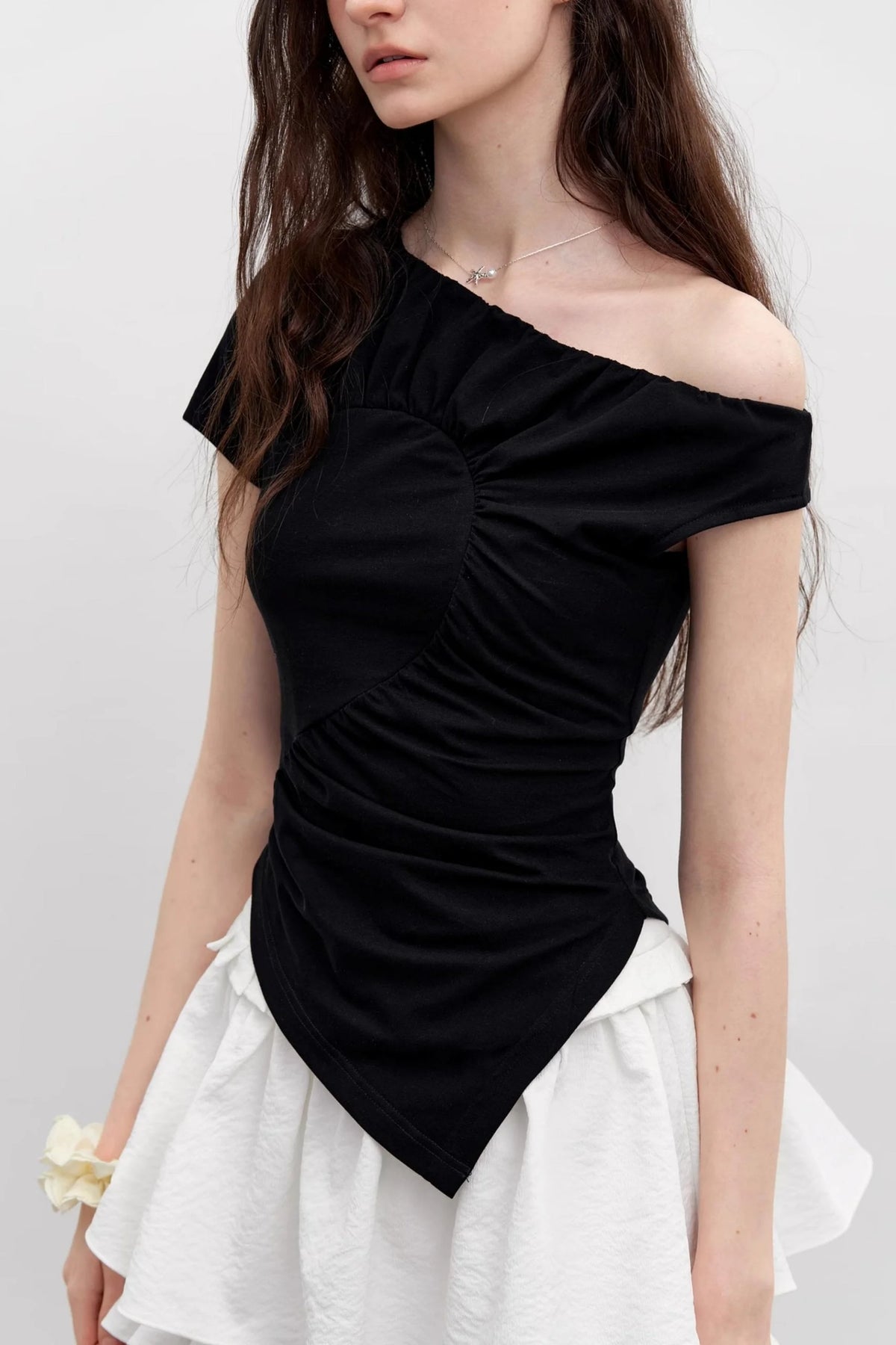 Diagonal Shoulder Waist T-Shirt