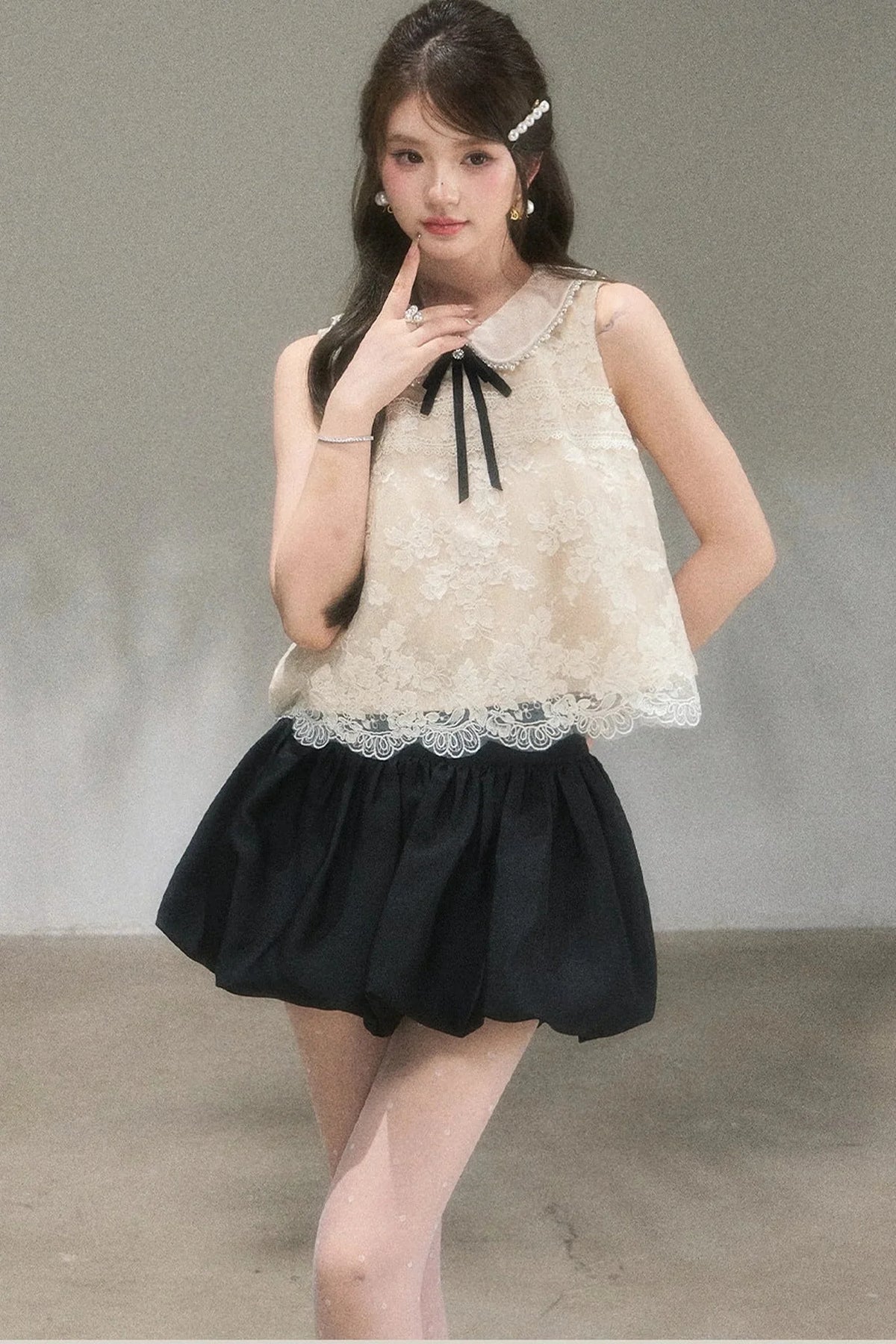 Doll Collar Lace Top and Floral Skirt Set-Up