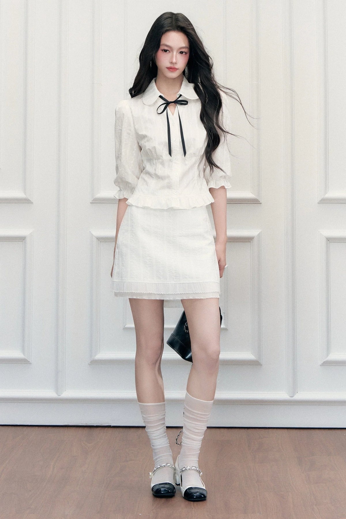 Doll Collar Mid-Sleeve Shirt and Hip-Hugging Skirt Set-Up