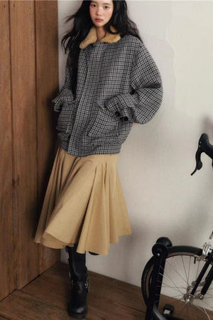 Edge Large Irregular Skirt
