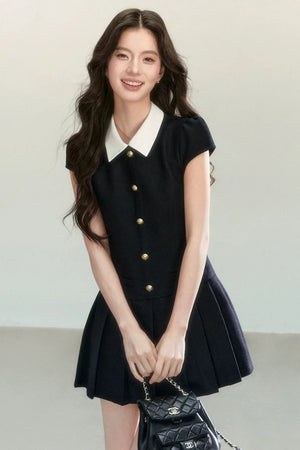 Elegant Black Pleated Dress
