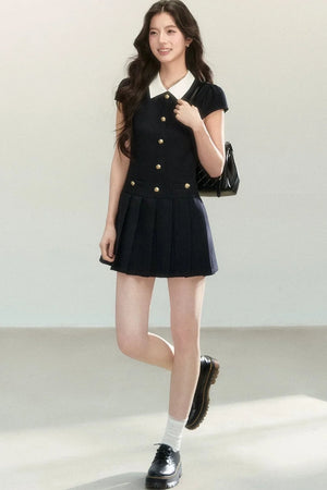 Elegant Black Pleated Dress