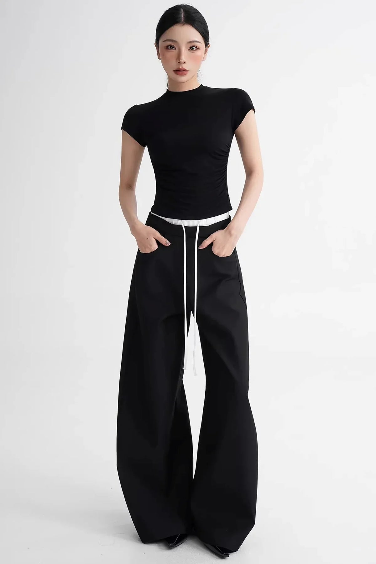 Elegant Color-Blocking Wide-Leg Pants