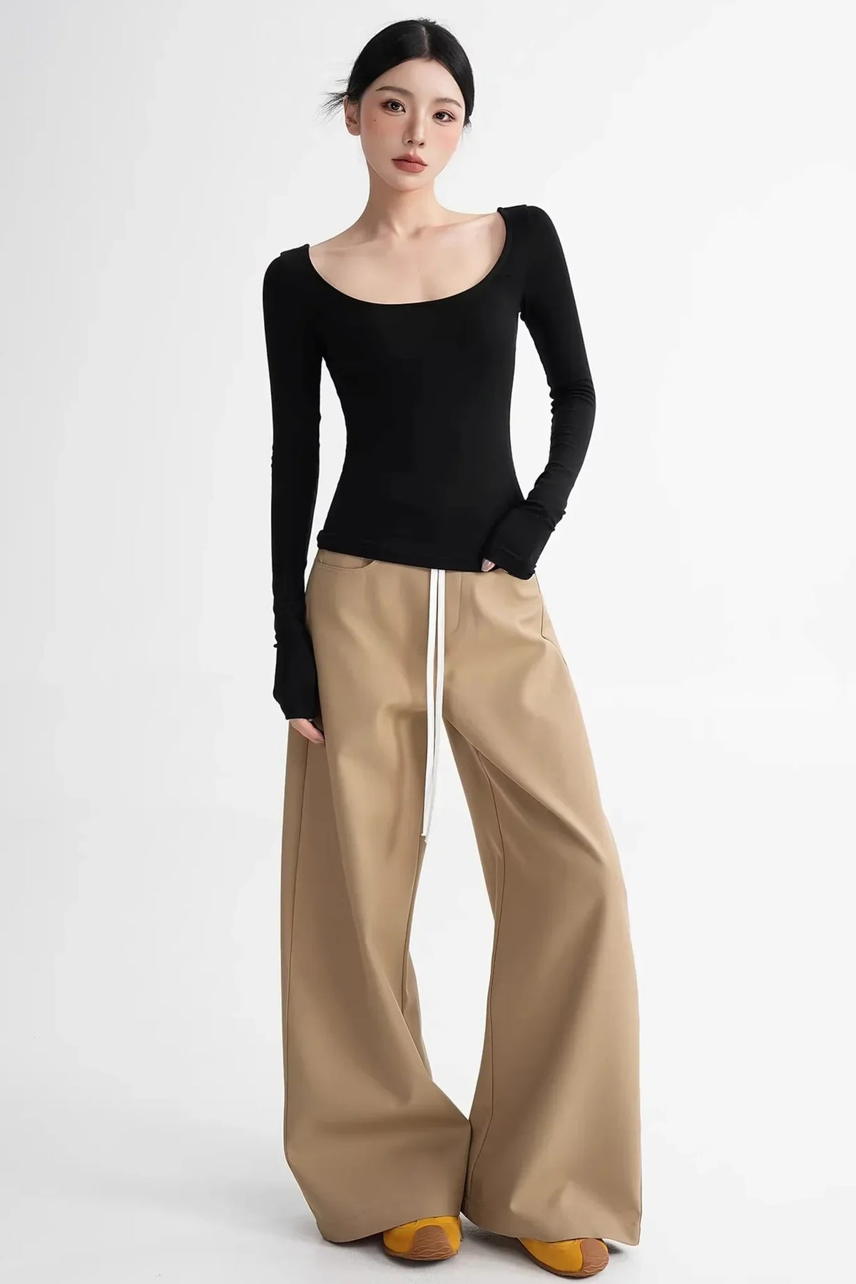 Elegant Color-Blocking Wide-Leg Pants
