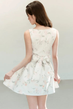 Elegant Floral Puff Dress