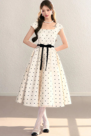 Elegant Polka Dot Waist Dress