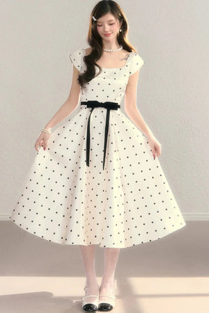 Elegant Polka Dot Waist Dress