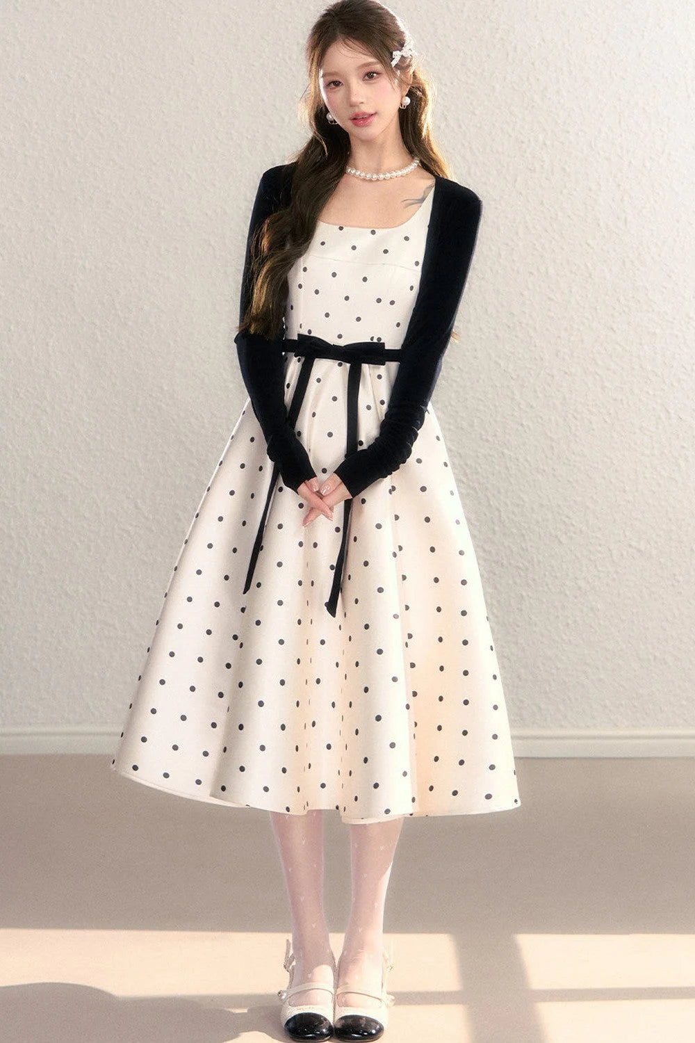 Elegant Polka Dot Waist Dress