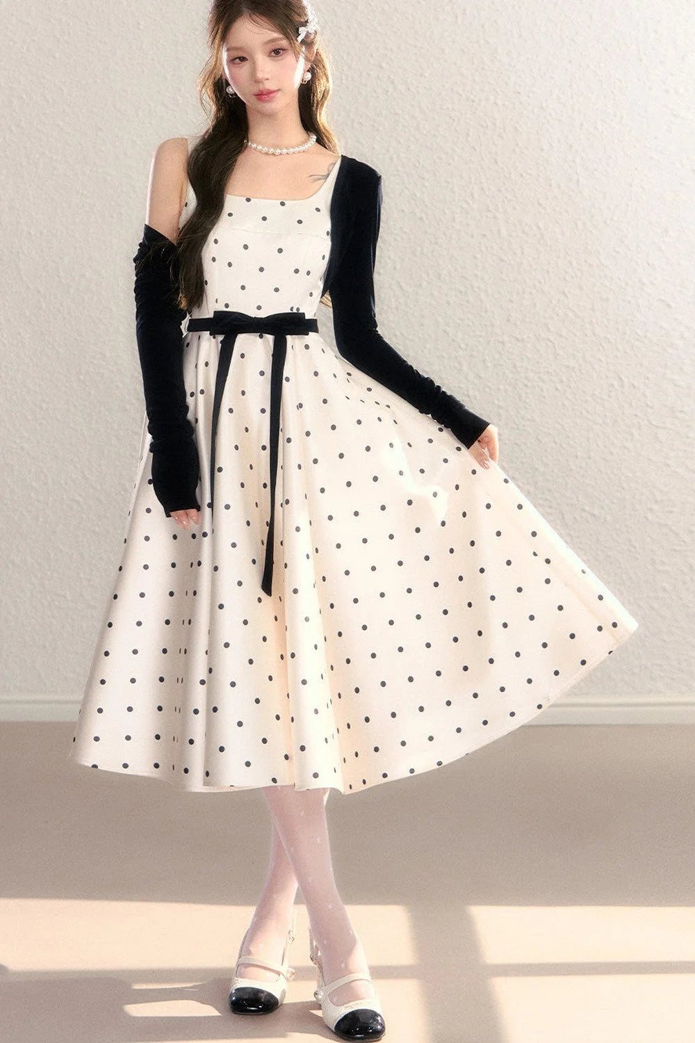 Elegant Polka Dot Waist Dress
