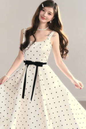 Elegant Polka Dot Waist Dress