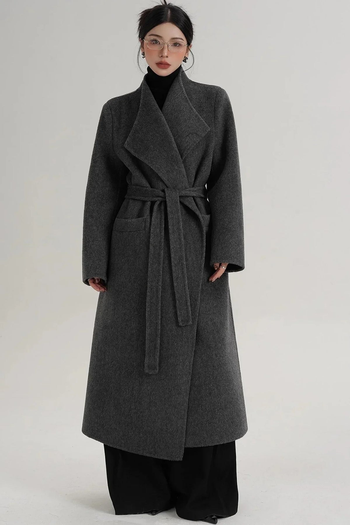 Elegant Wool Bathrobe Coat