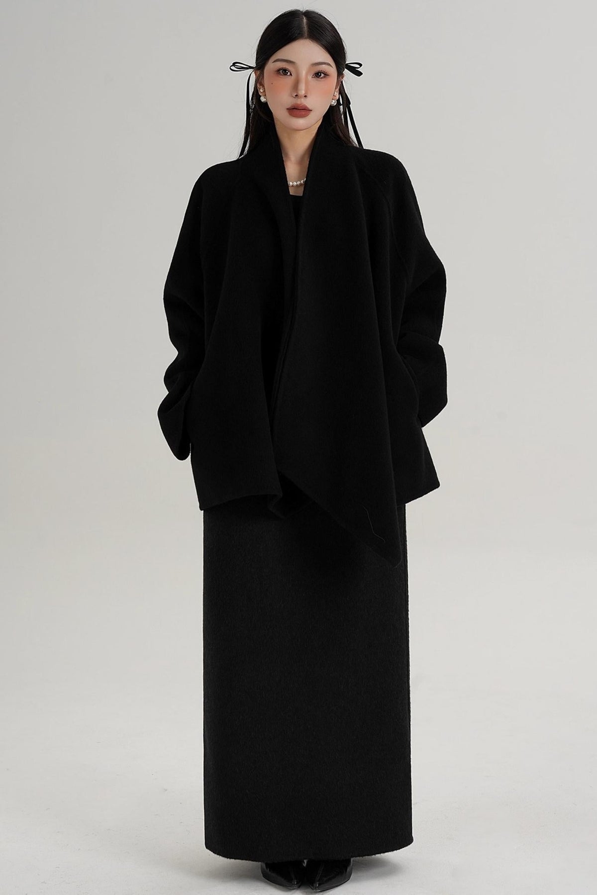 Elegant Wool Pencil Skirt