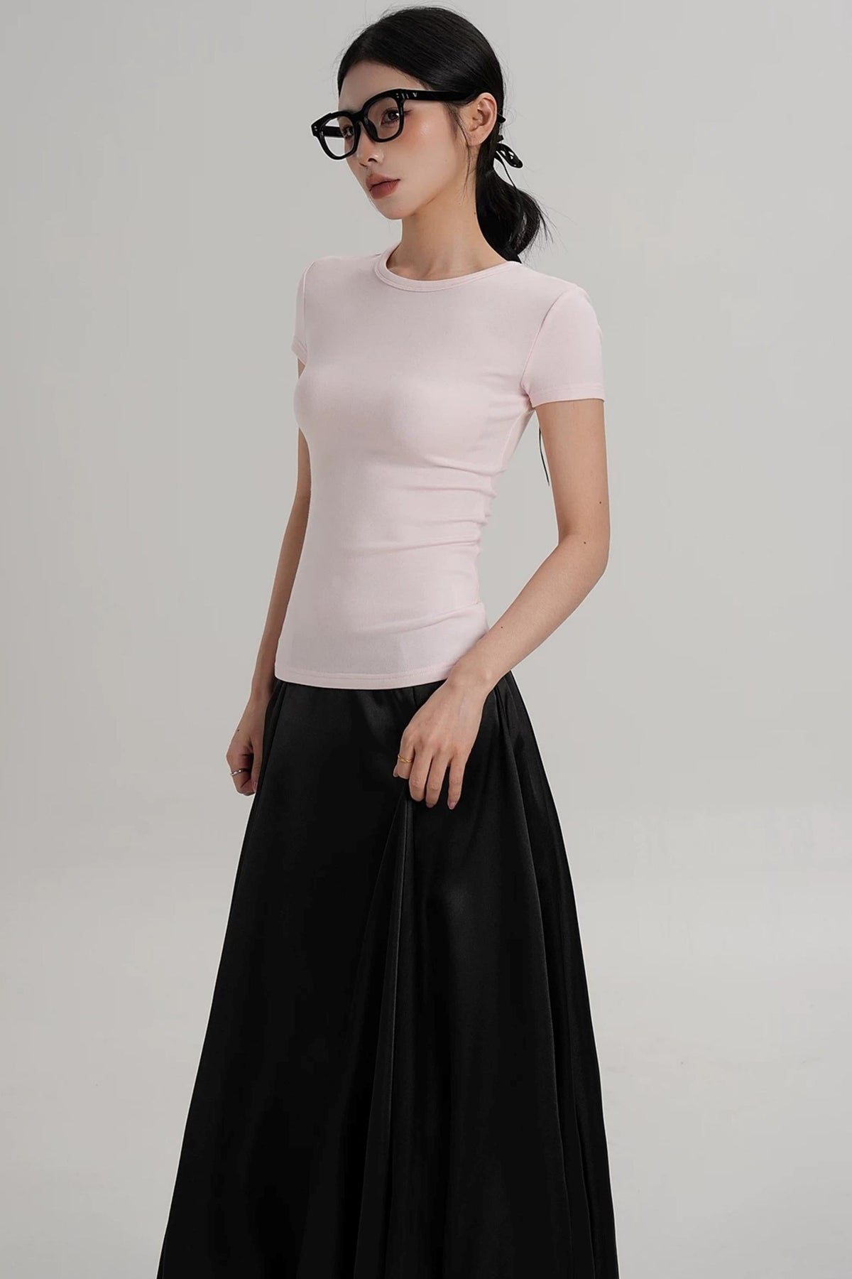 Elegant Wool Slim Sweater