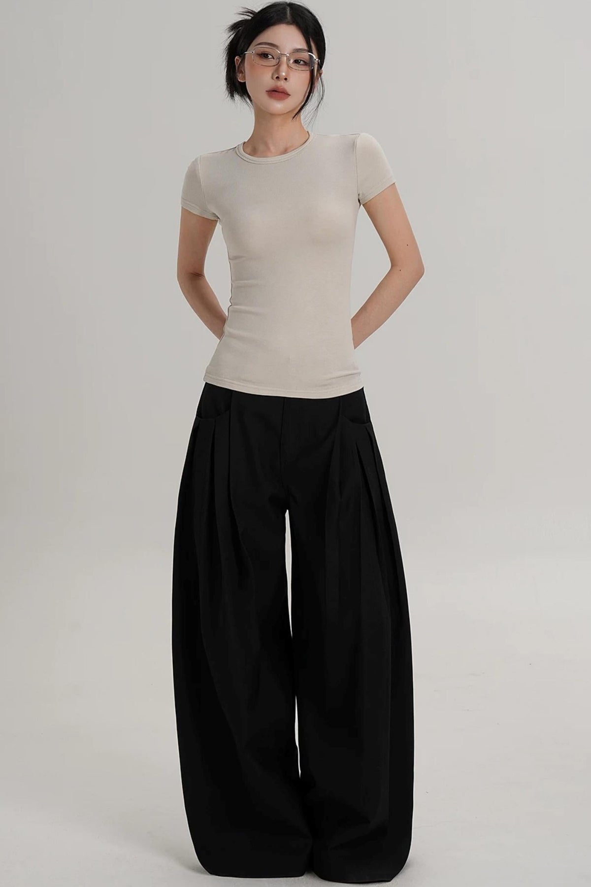 Elegant Wool Slim Sweater
