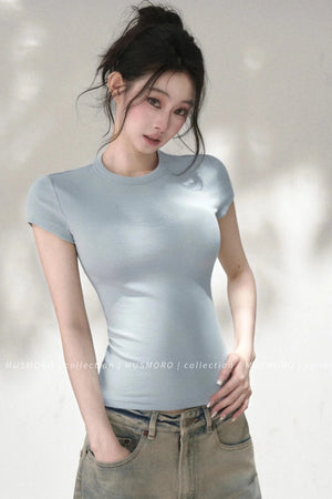 Embossed Cat Irregular Hem Bamboo Cotton T-Shirt
