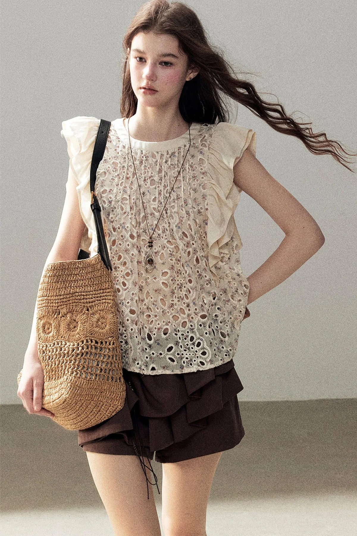 Embroidered Floral Flying Sleeve Top