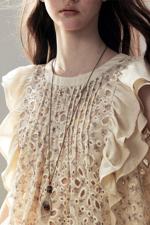Embroidered Floral Flying Sleeve Top