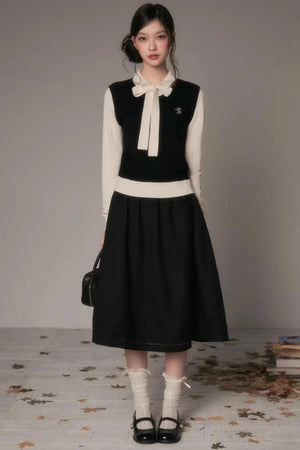 Embroidered Hollow-Out A-Line Skirt