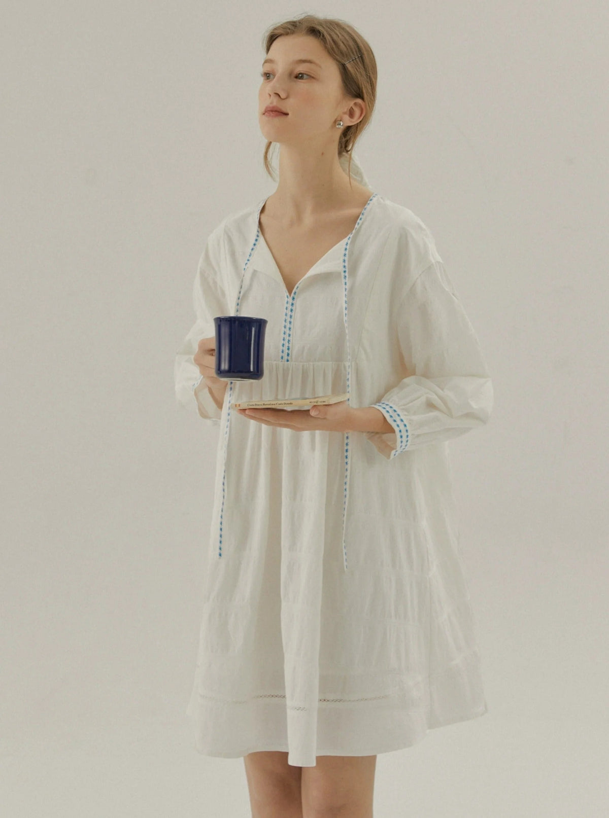 Embroidery White Streamer Dress