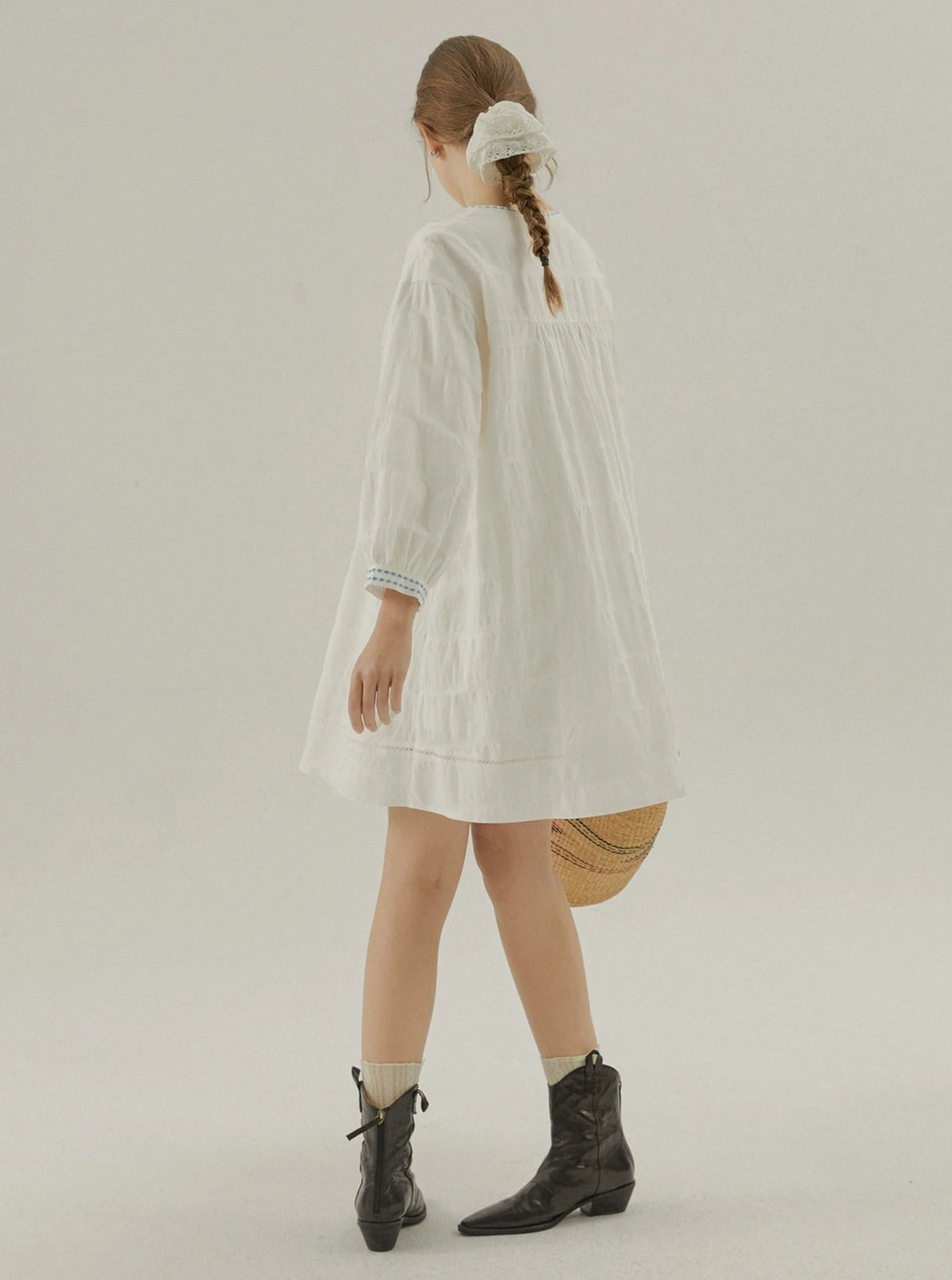 Embroidery White Streamer Dress