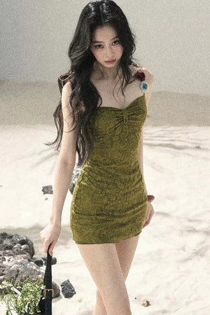 Entwined Vines Bodycon Dress Set-Up