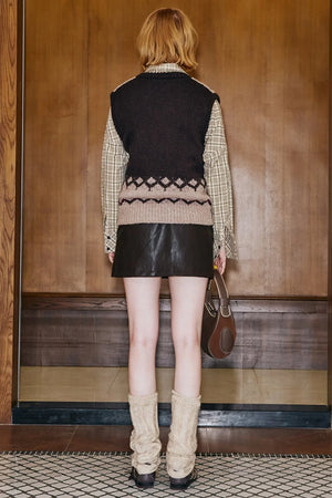 Fair Isle Puppy Jacquard Knit Vest