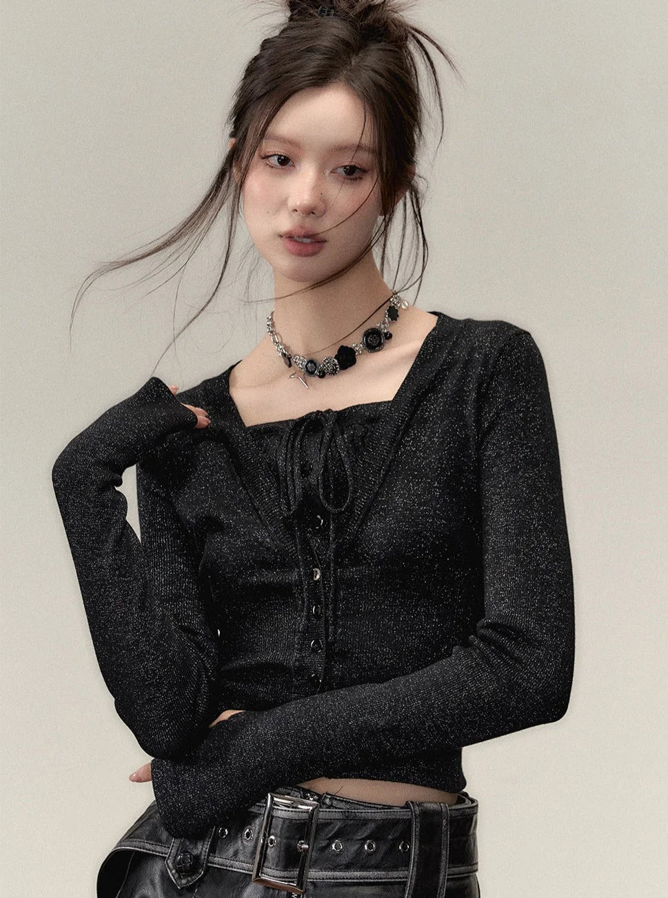 Fake two collarbone knit sweater