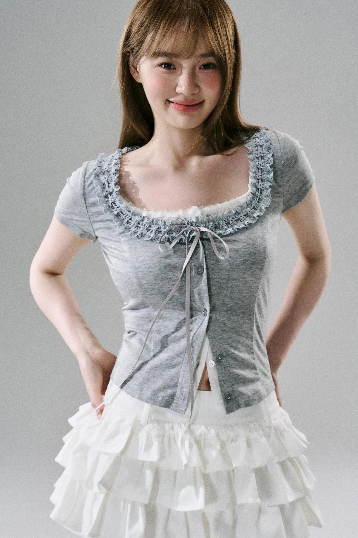 Fake Two-Piece Lace Slim Top