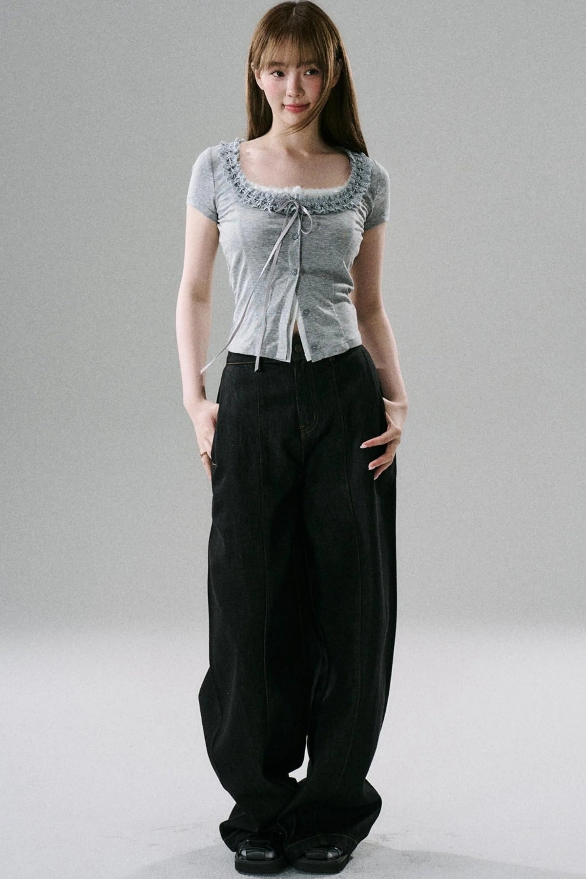 Fake Two-Piece Lace Slim Top
