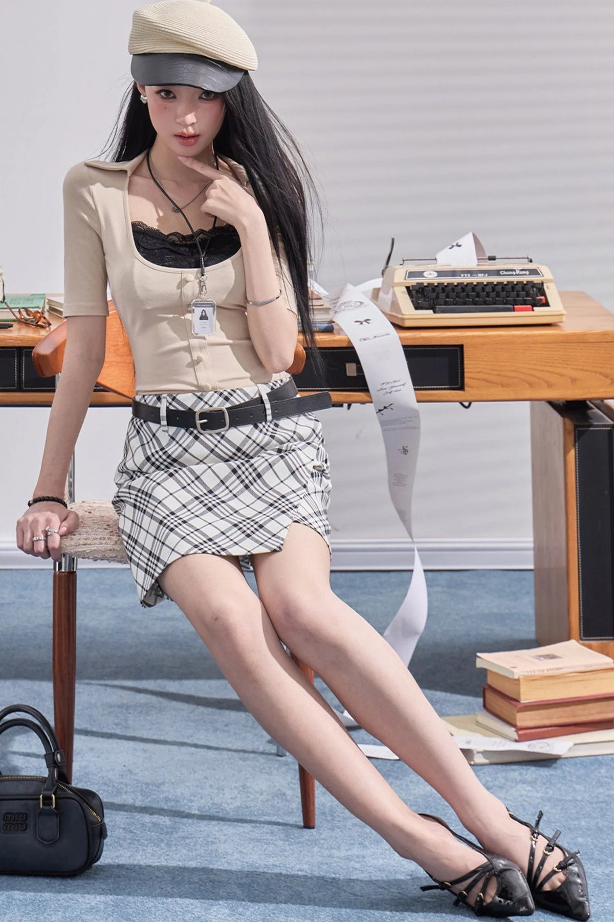 Fake Two-Piece U-Neck Top Set-Up