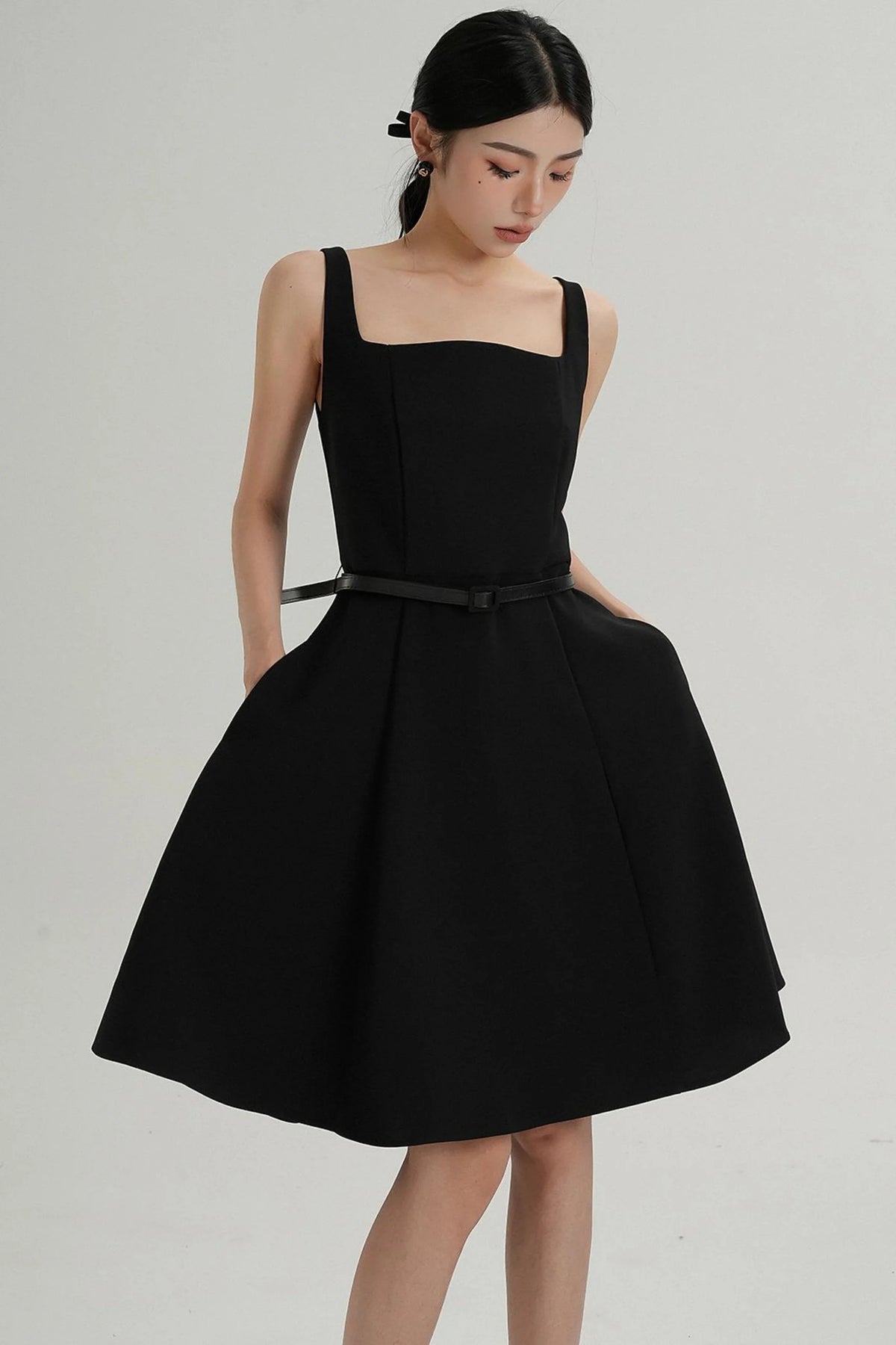 Feminine Silhouette Dress