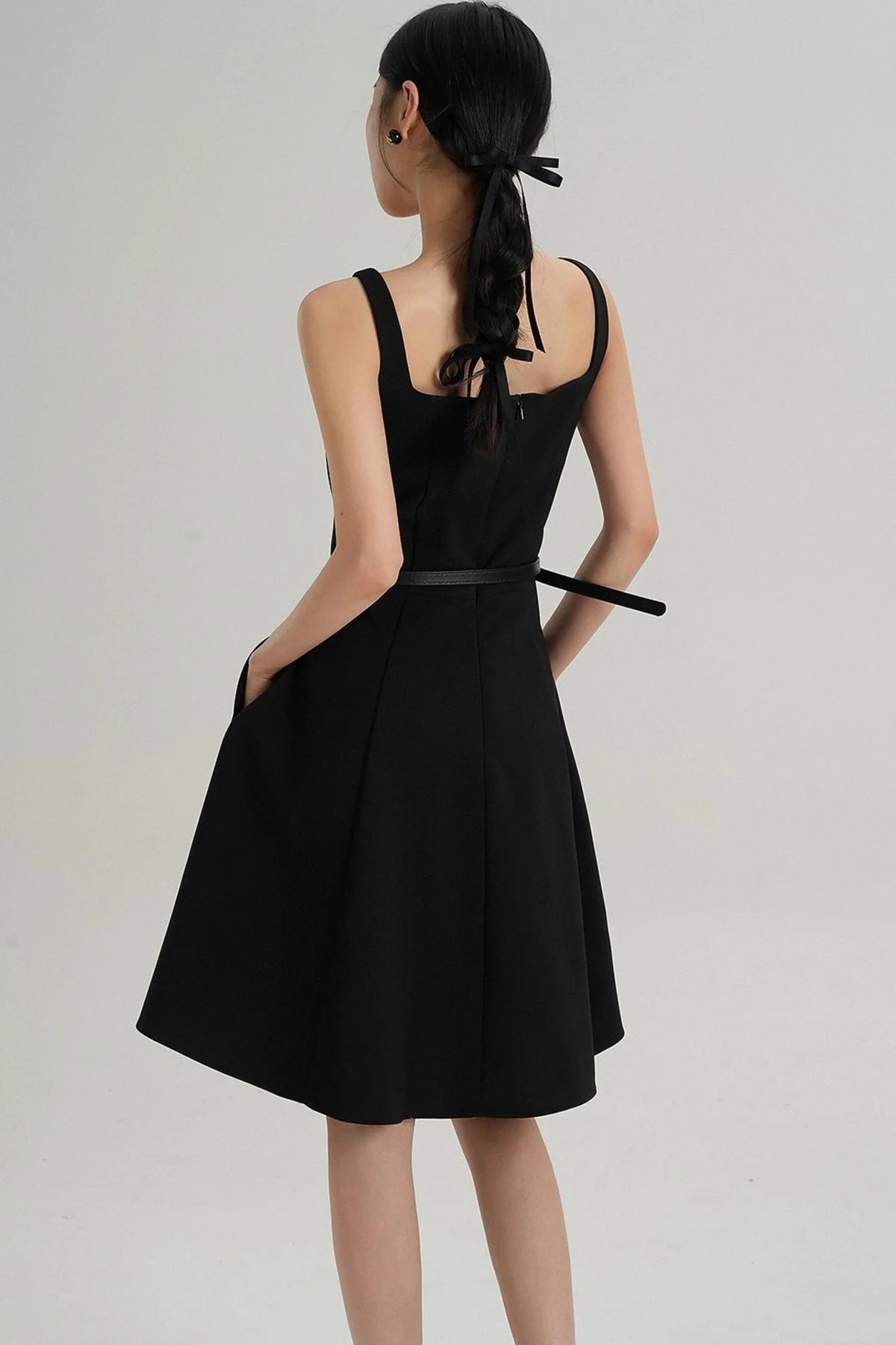 Feminine Silhouette Dress
