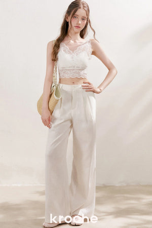 Five-Petal Flower Lace Camisole With Built-In Cup