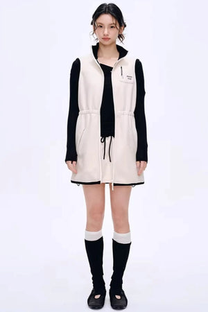 Fleece-Lined Waist-Cinching Vest Set-Up