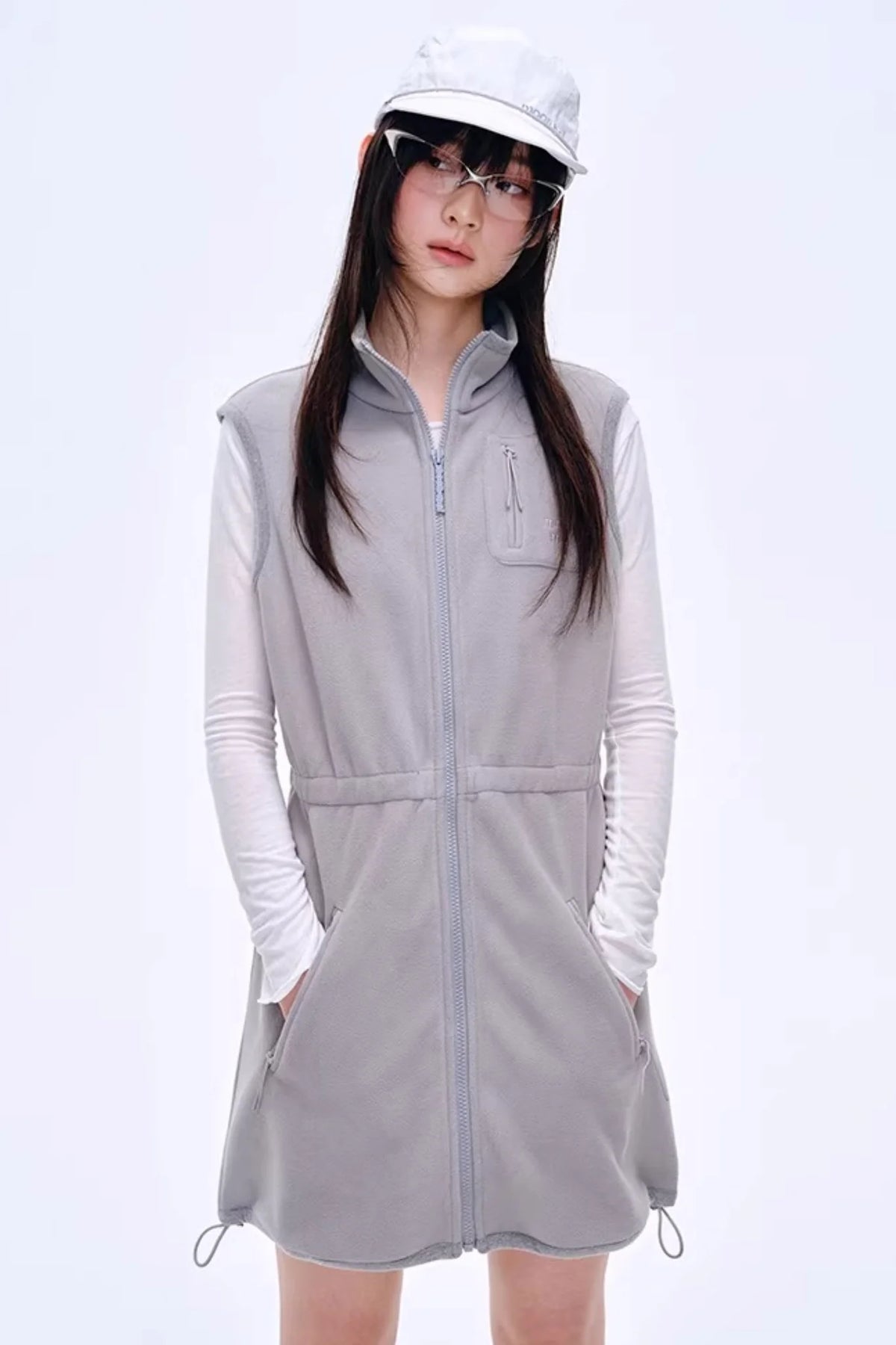 Fleece-Lined Waist-Cinching Vest Set-Up
