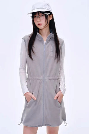 Fleece-Lined Waist-Cinching Vest Set-Up