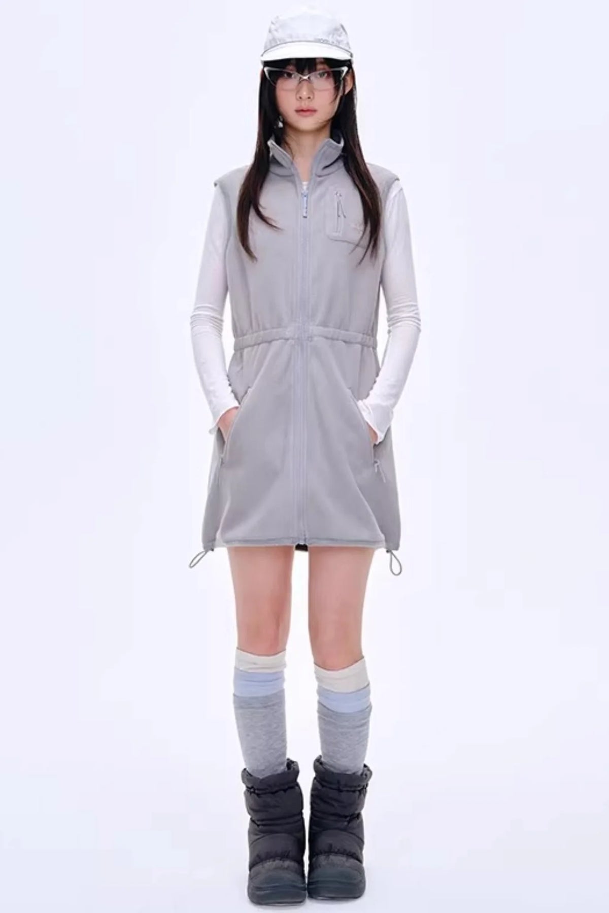 Fleece-Lined Waist-Cinching Vest Set-Up
