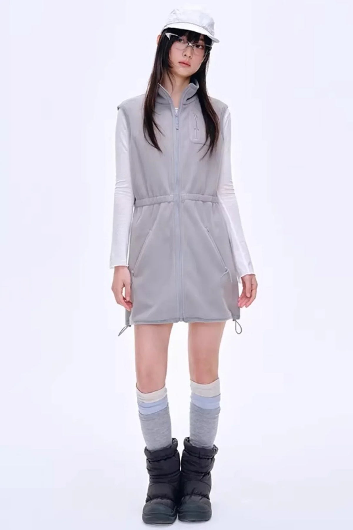 Fleece-Lined Waist-Cinching Vest Set-Up