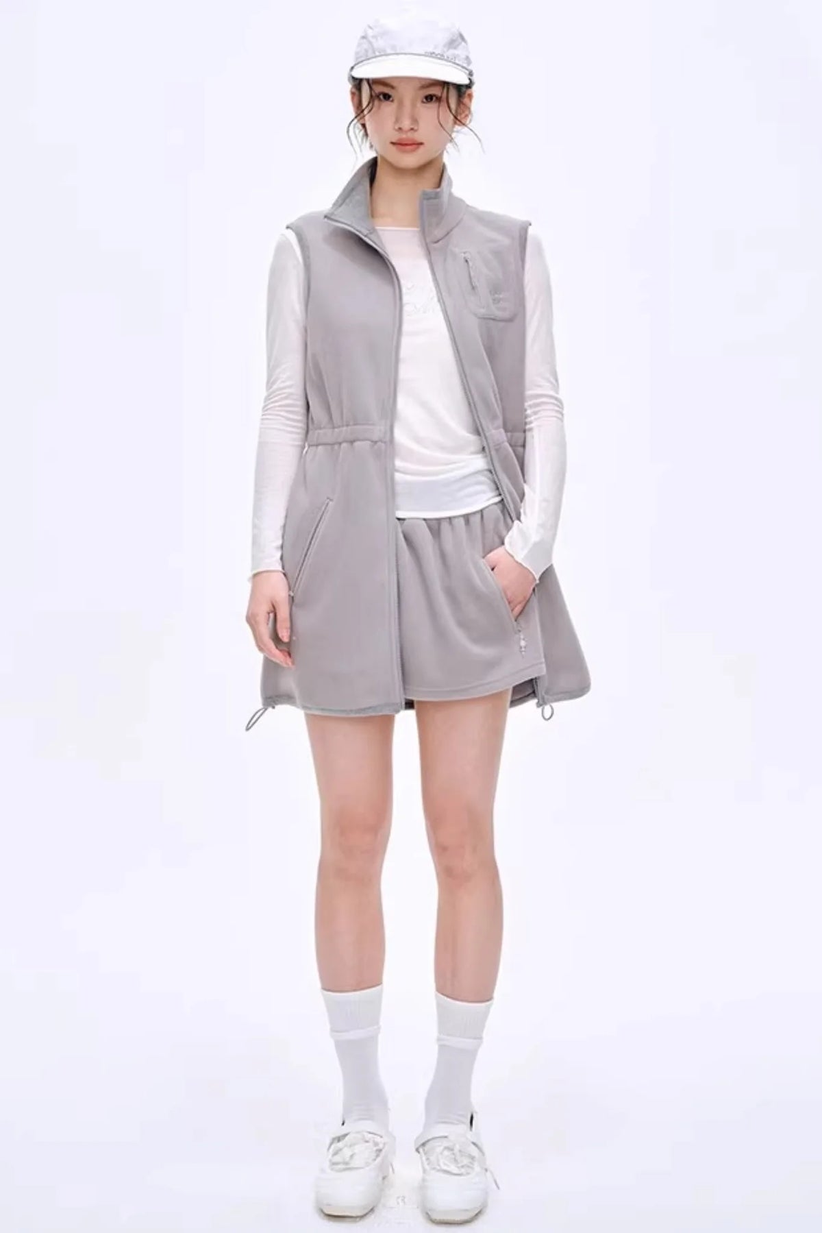 Fleece-Lined Waist-Cinching Vest Set-Up