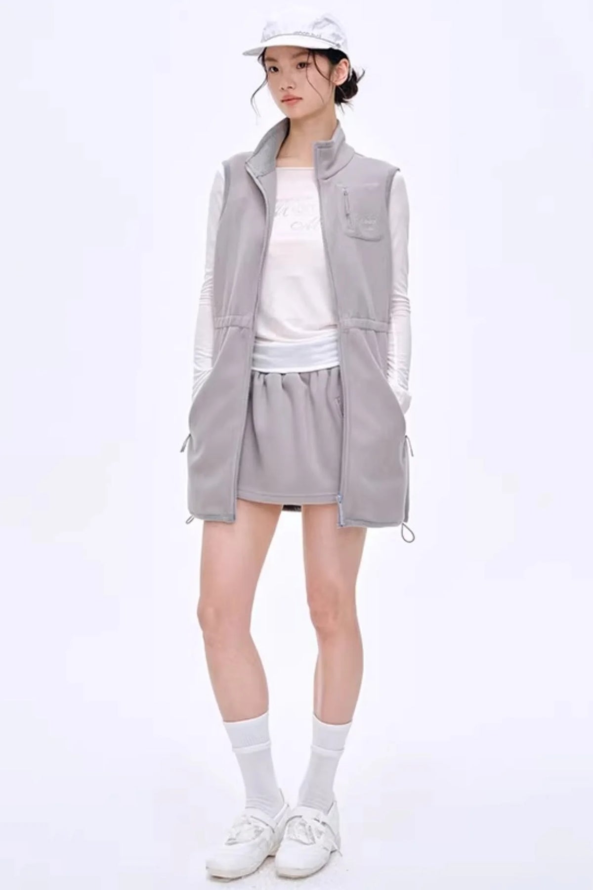 Fleece-Lined Waist-Cinching Vest Set-Up