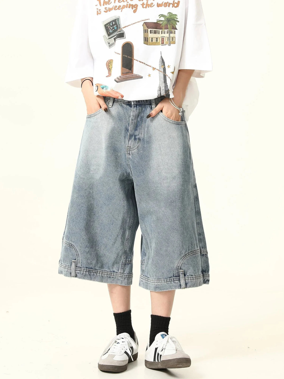Flip Denim Shorts Pants