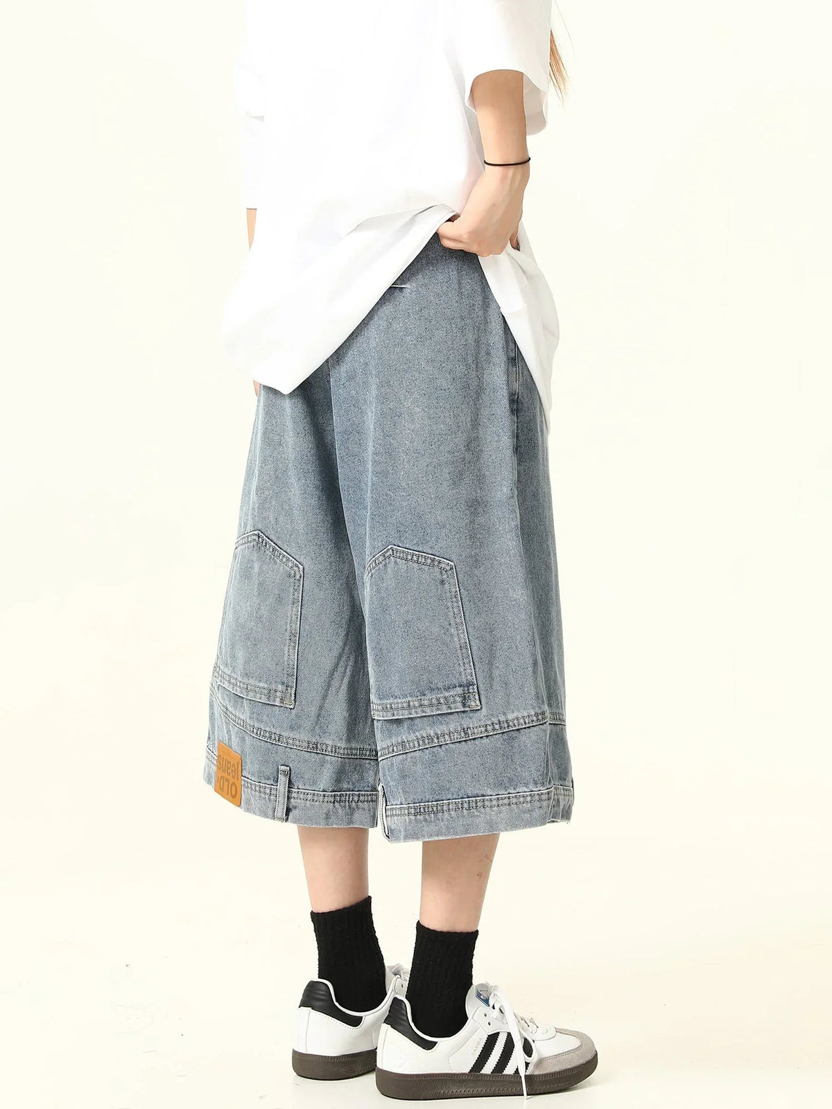 Flip Denim Shorts Pants