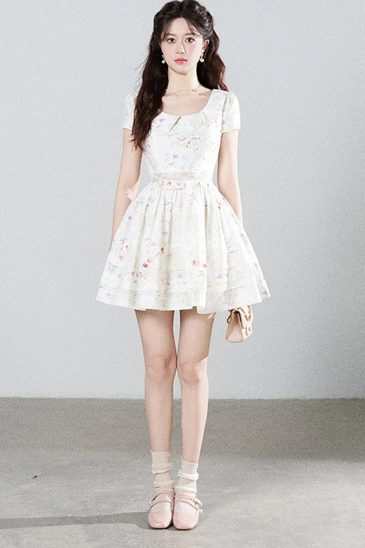 Floral Lace Cutout Waist Puff Dress