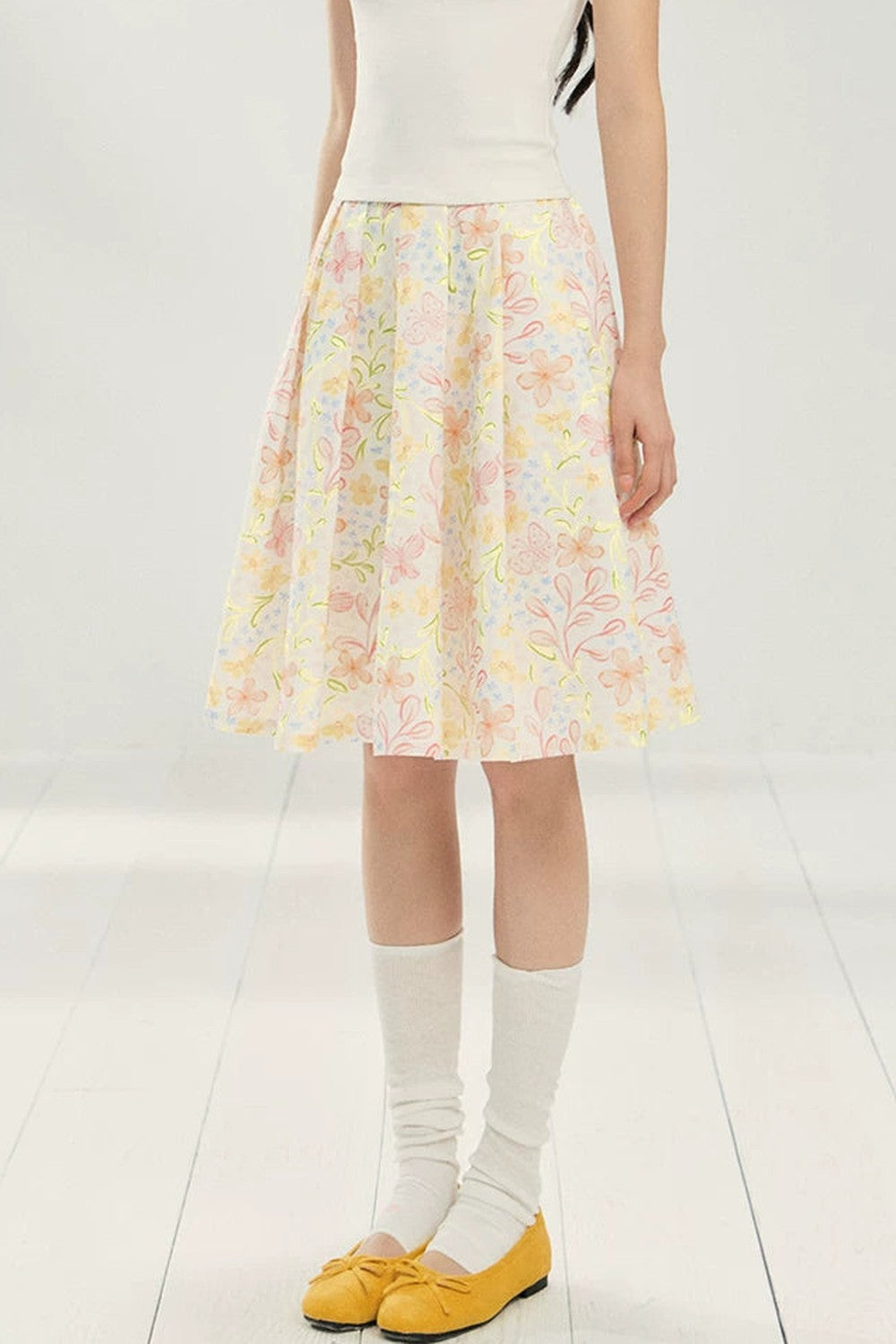 Floral Pleated Skirt and T-shirt Set-Up