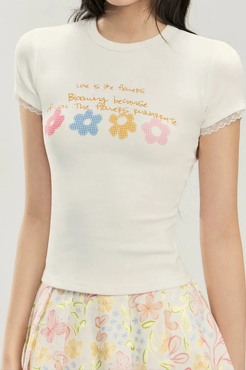 Floral Pleated Skirt and T-shirt Set-Up