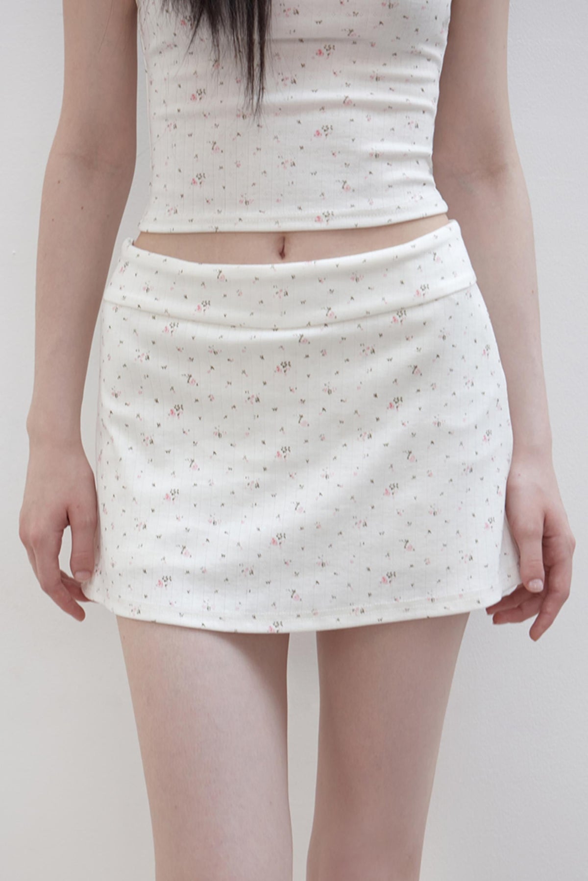 Floral Suit Cardigan & Skirt Set-Up
