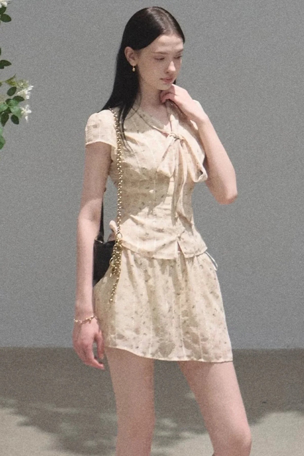 Floral Waist-Cinching Slim-Fit Short-Sleeved Top Skirt Set